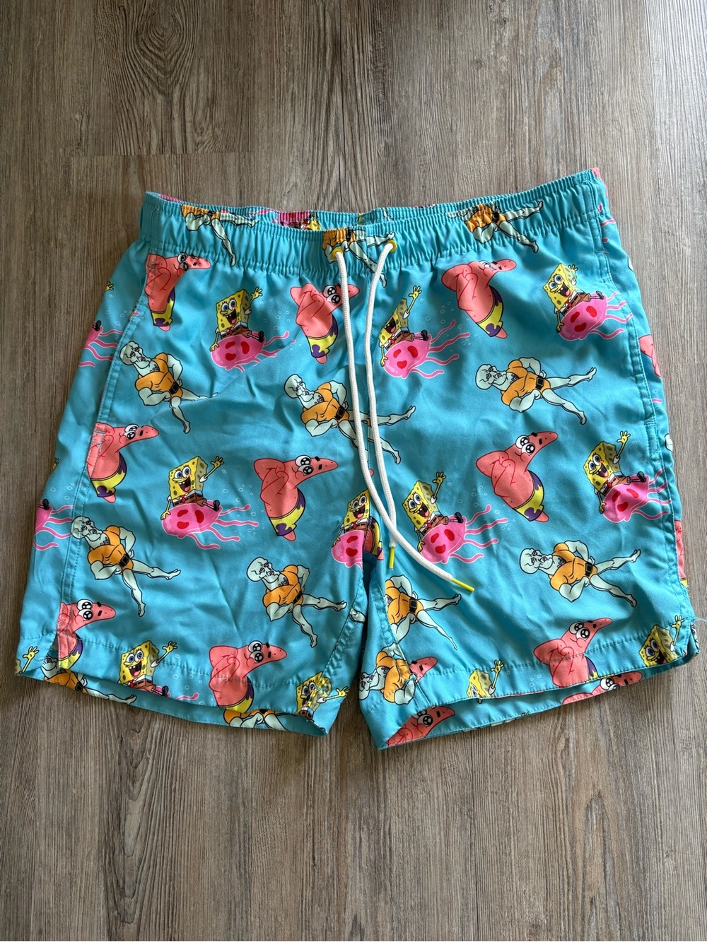 SPONGEBOB SQUAREPANTS NICKELODEON VIACOM INTL SWIM TRUNKS MENS MEDIUM FUNNY COOL